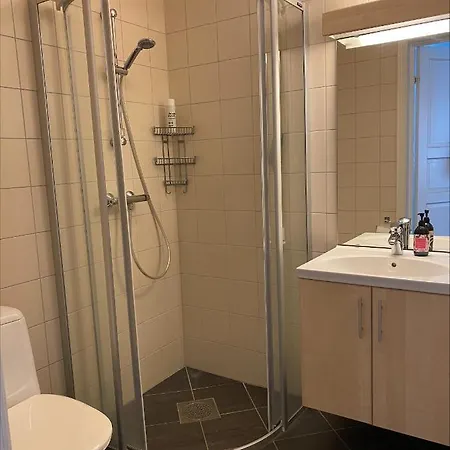 Romslig Hus I Landlige Omgivelser *